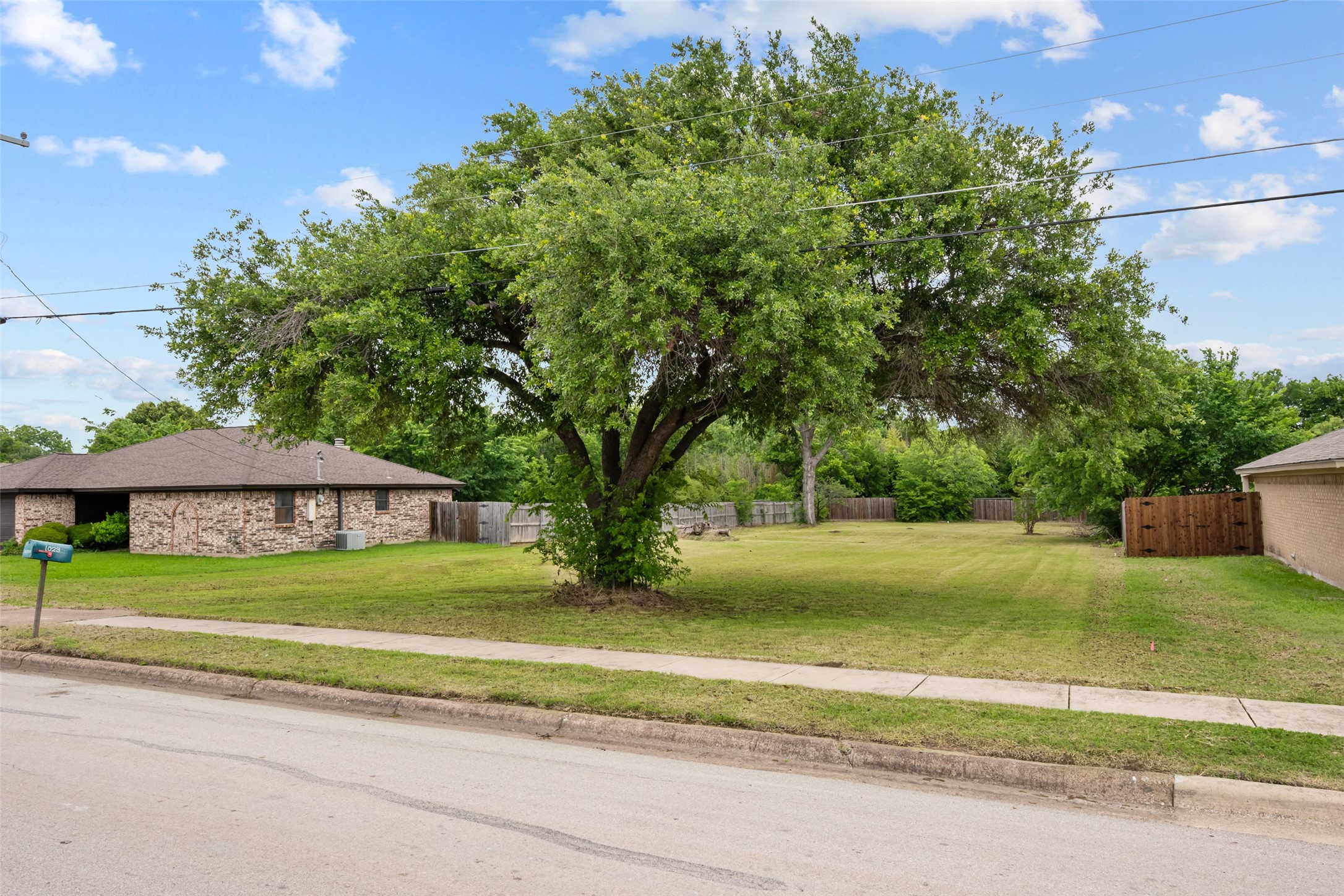1023 Bryant Street Benbrook TX 76126