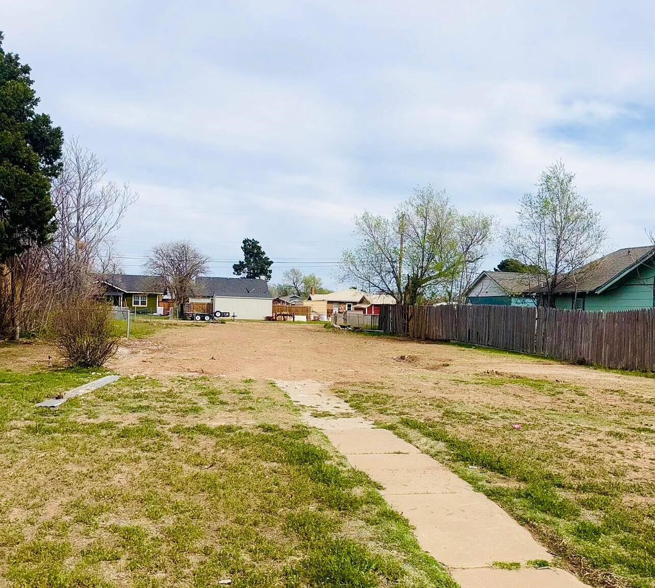 602 Portland Street Plainview TX 79072