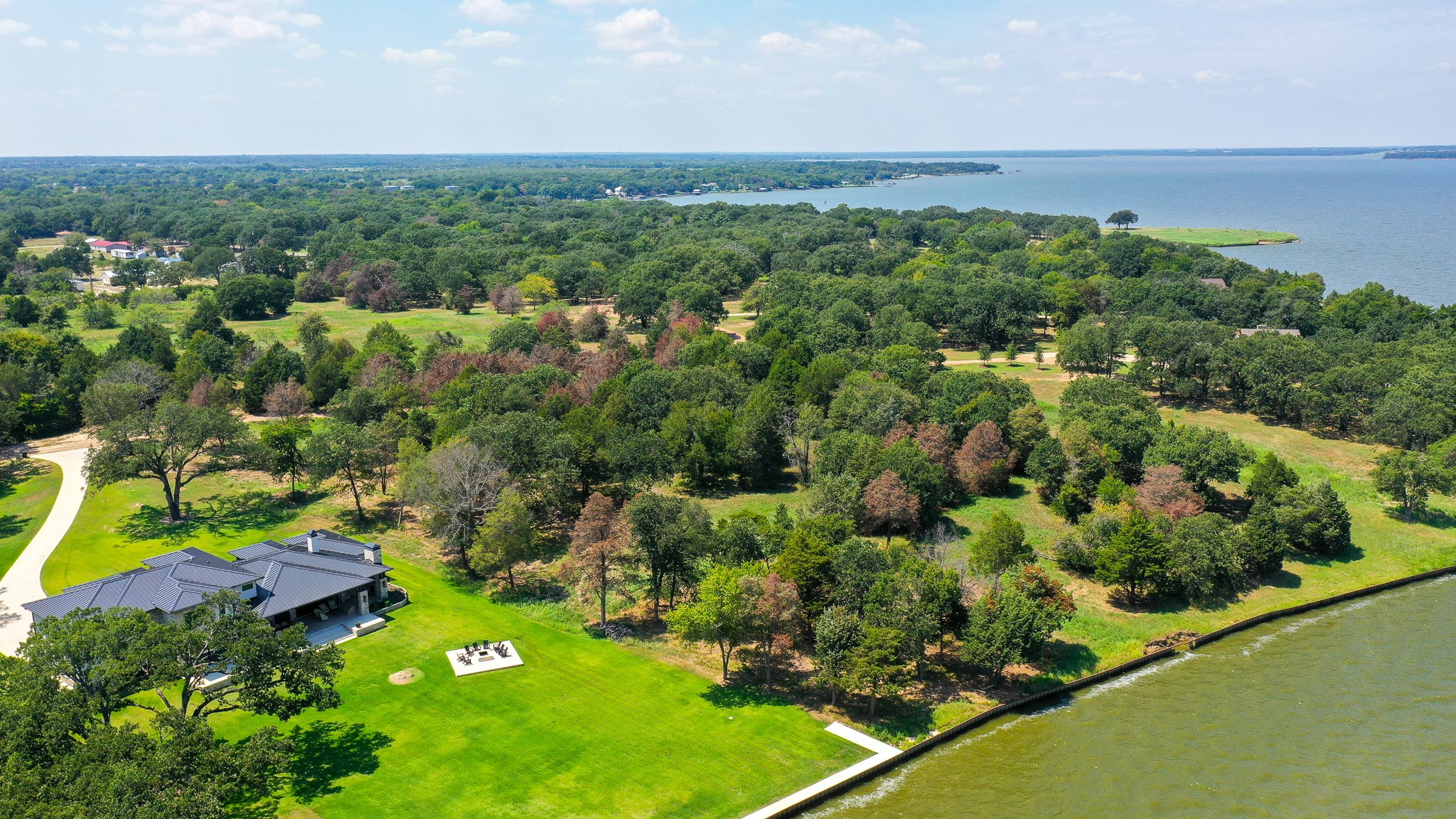 1801 Fox Hollow Lane Kemp TX 75143