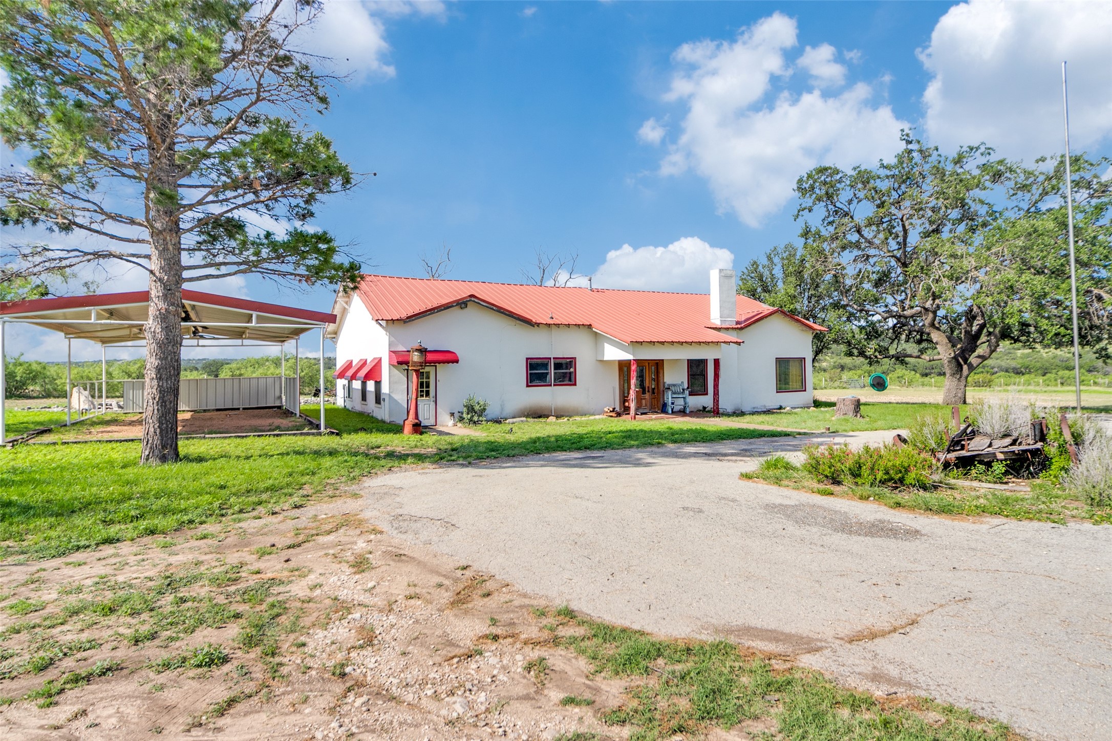 2200 Private Road 3312 Sonora TX 76950