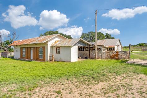 2200 Private Road 3312 Sonora TX 76950