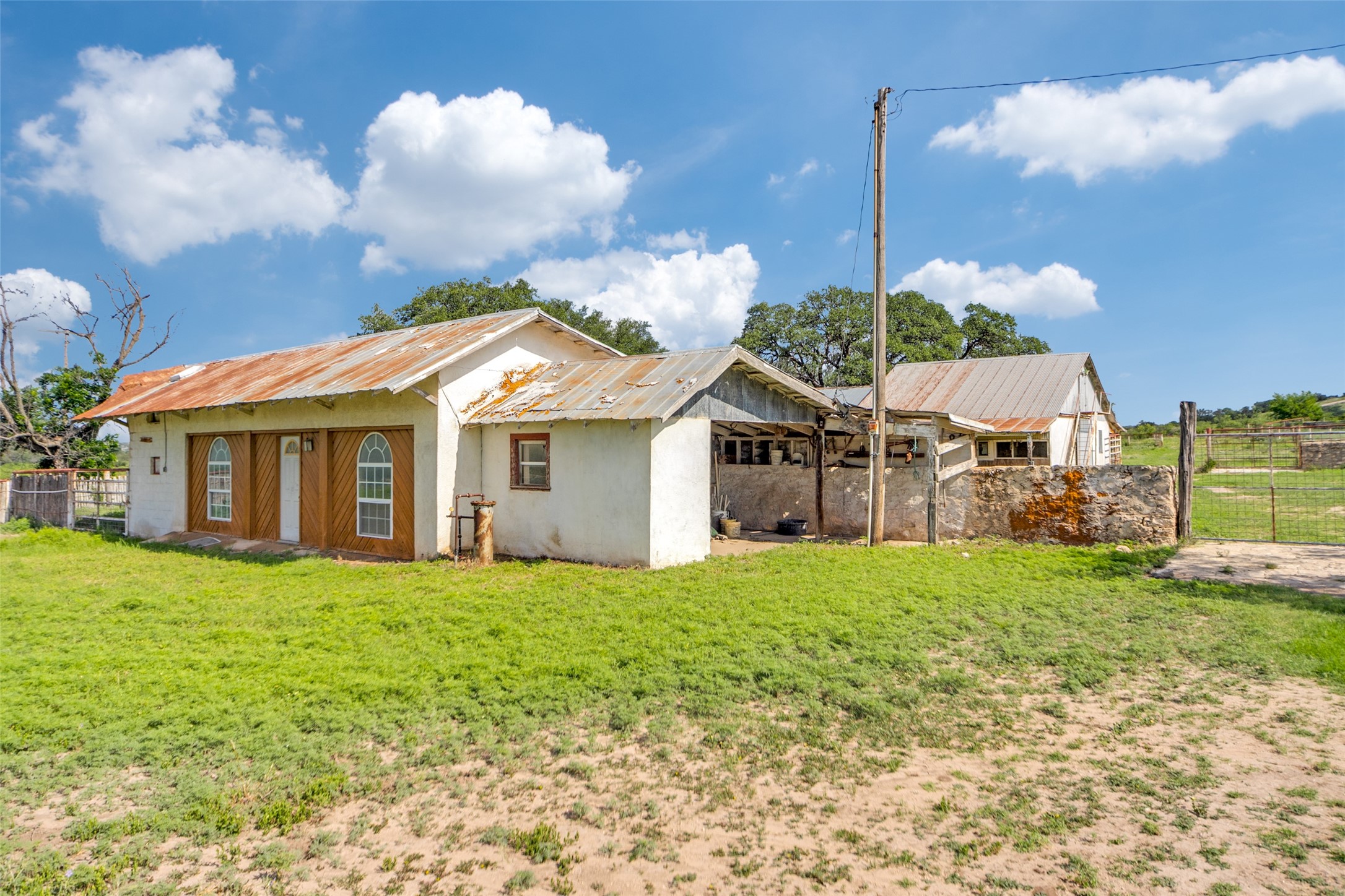 2200 Private Road 3312 Sonora TX 76950