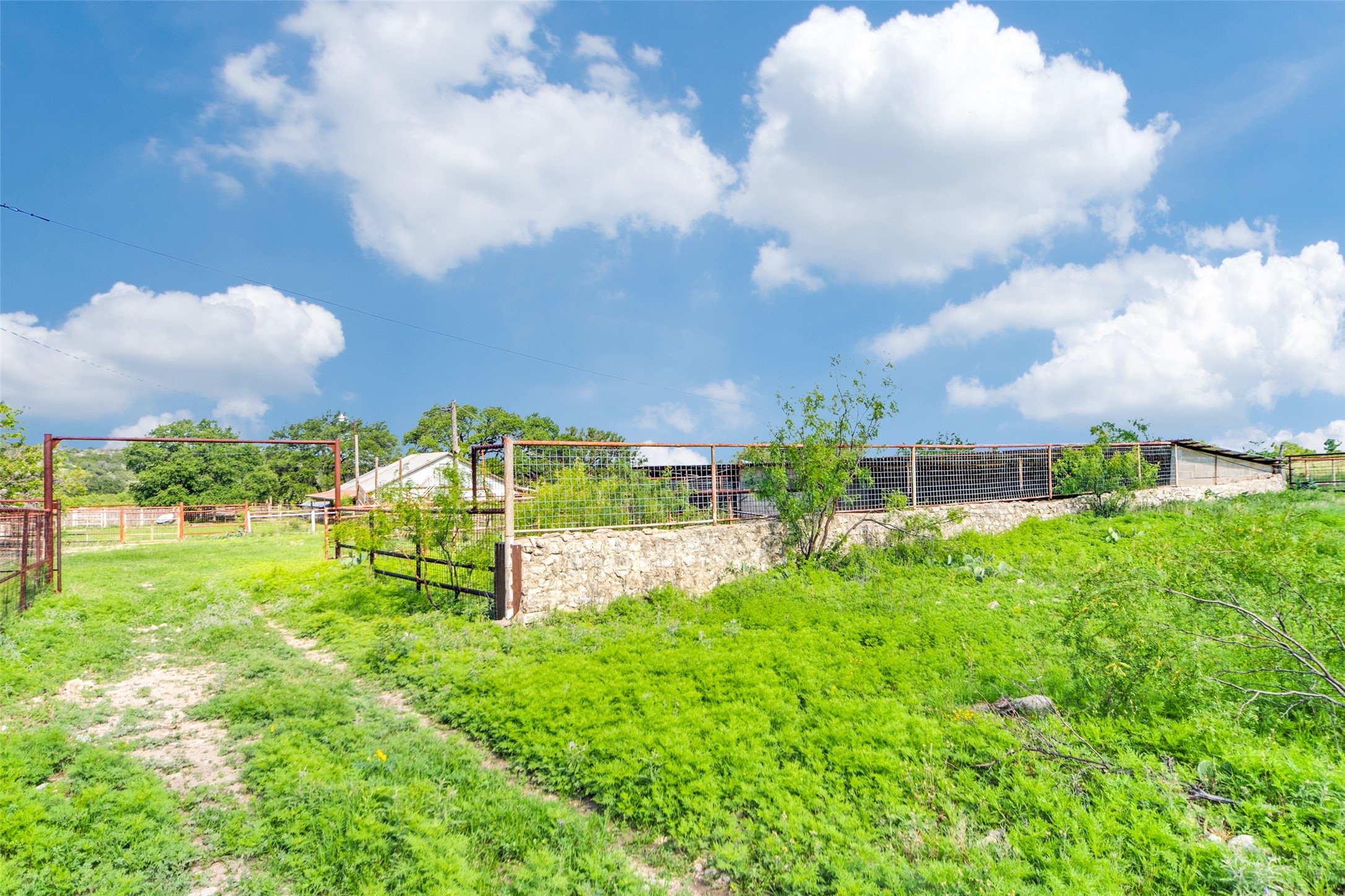 2200 Private Road 3312 Sonora TX 76950