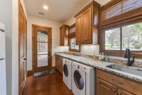 1002 Private Road 7892 Mineola TX 75773