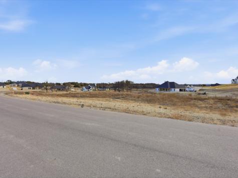 826 Wind River Pass Azle TX 76020