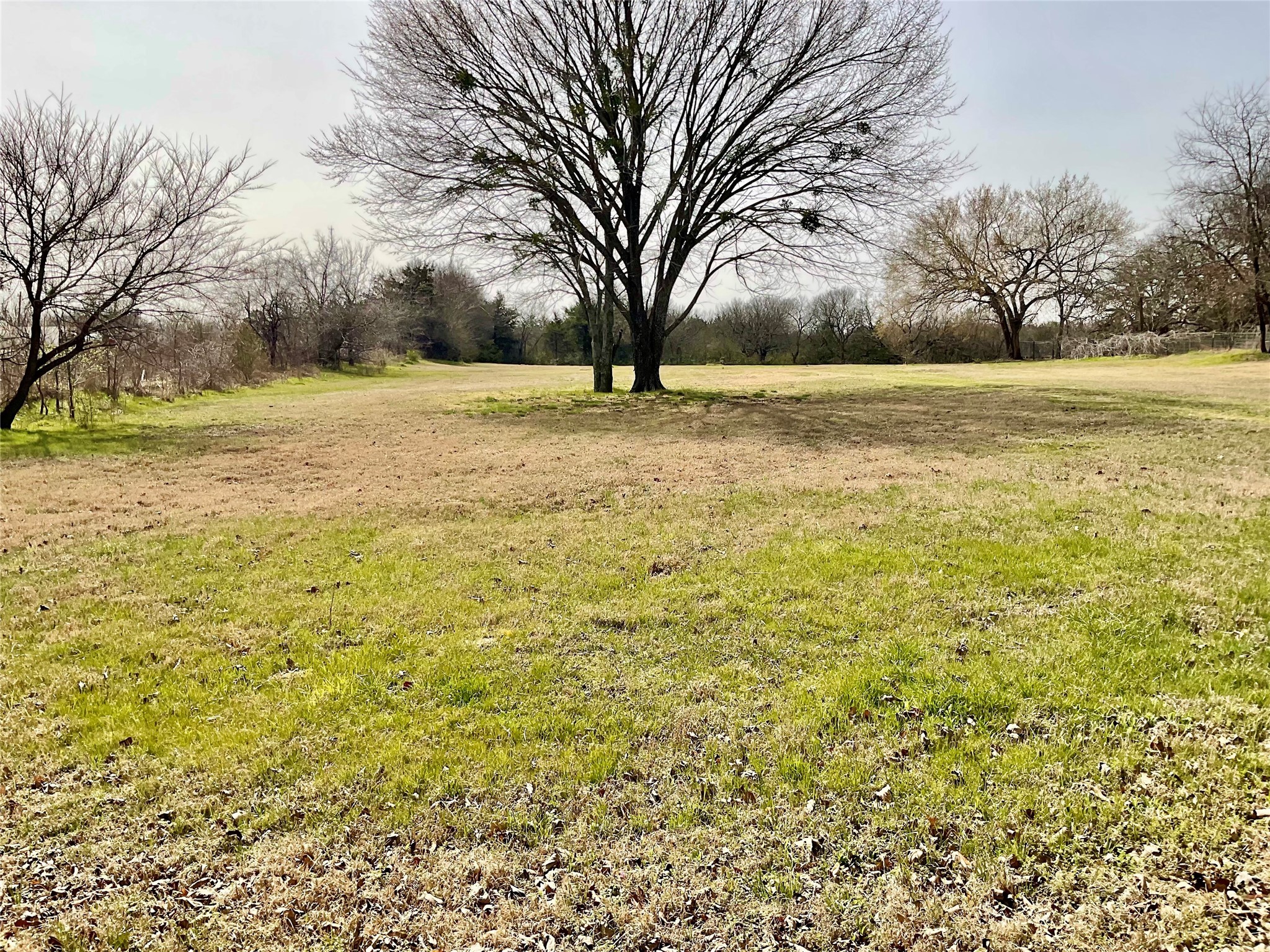 2330 Knight Denison TX 75020