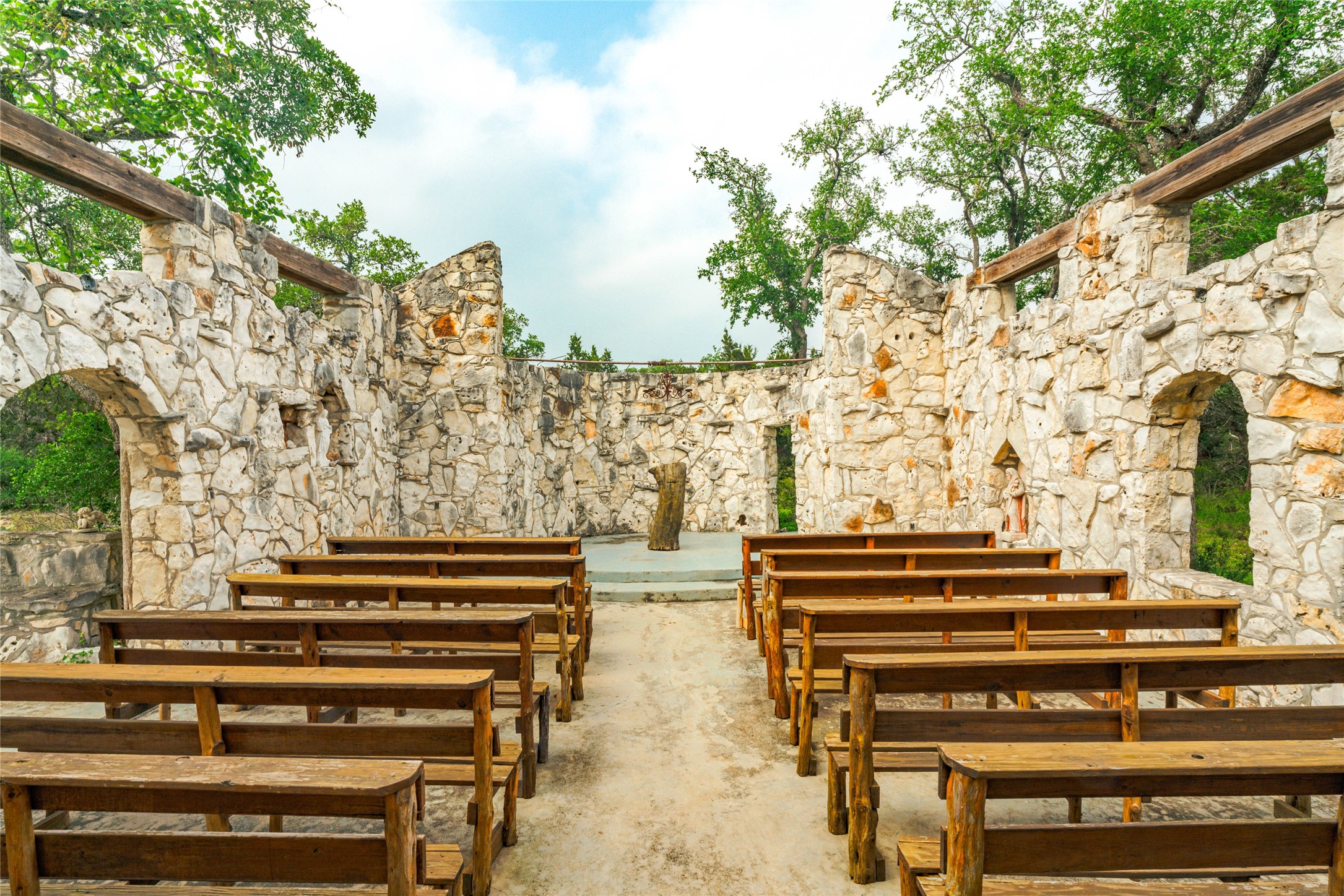 1218 Oakwood Loop San Marcos TX 78666