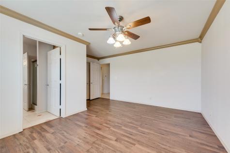 9913 Fm 740 Mesquite TX 75126