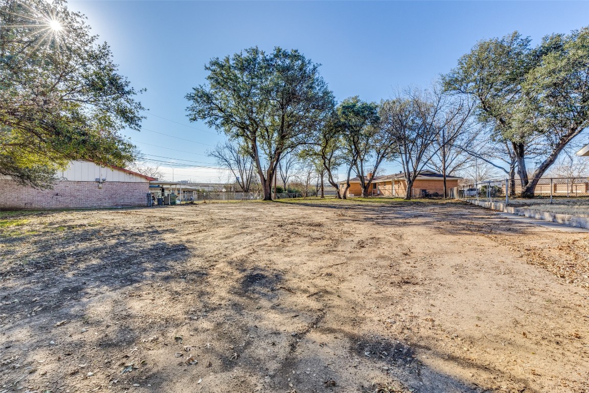 5005 Cummings Drive North Richland Hills TX 76180