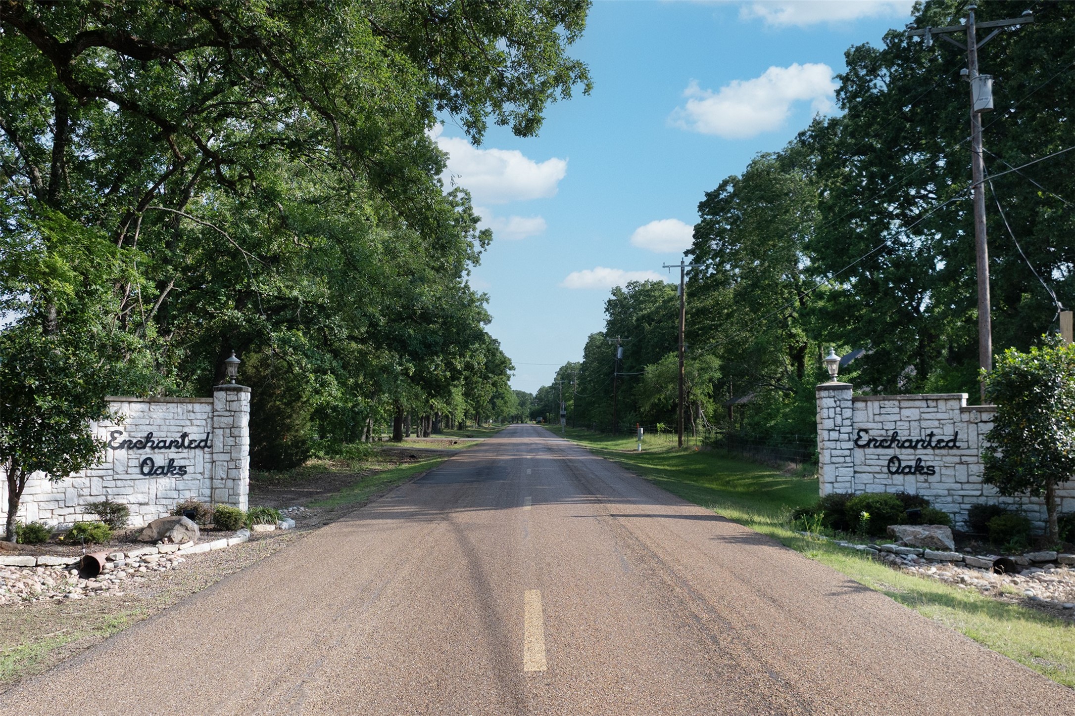 104 Lark Drive Enchanted Oaks TX 75156