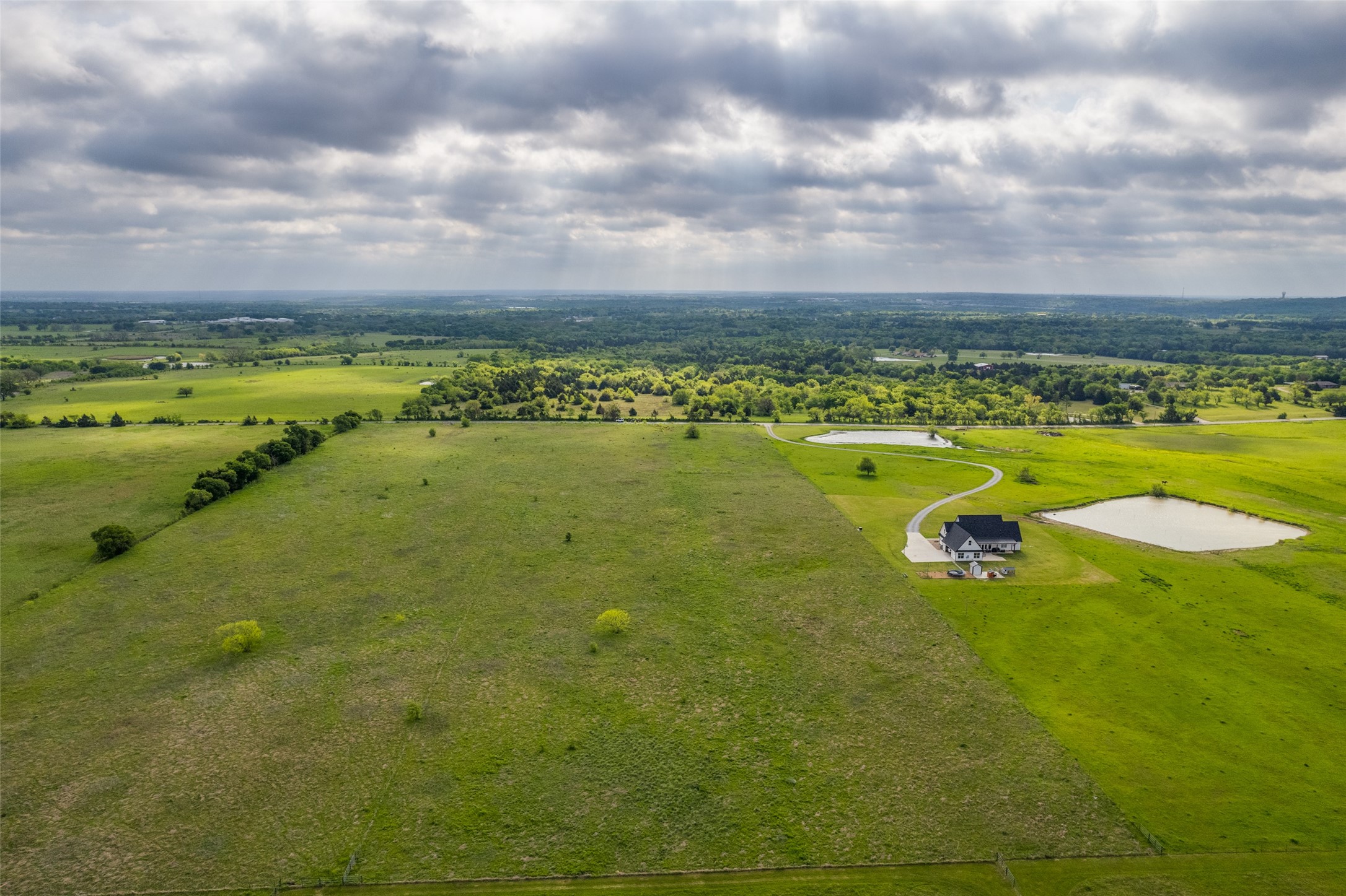6593 Preston Road Denison TX 75020