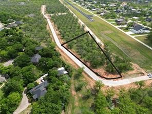 907 E Landings Drive Granbury TX 76049