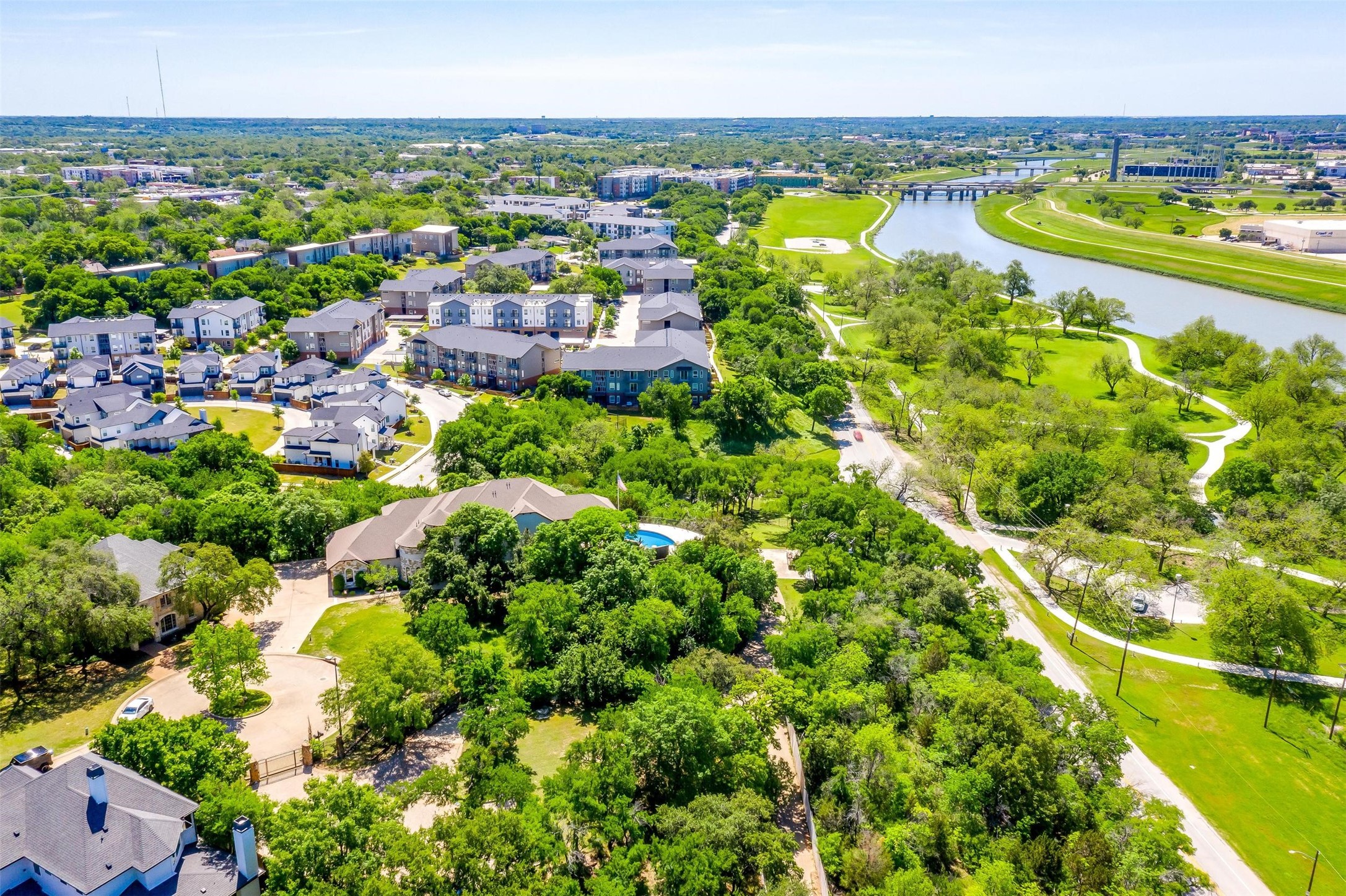 1001 Brae Court Fort Worth TX 76111