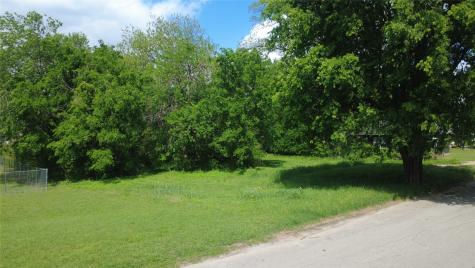 611 W Johnson Street Denison TX 75020