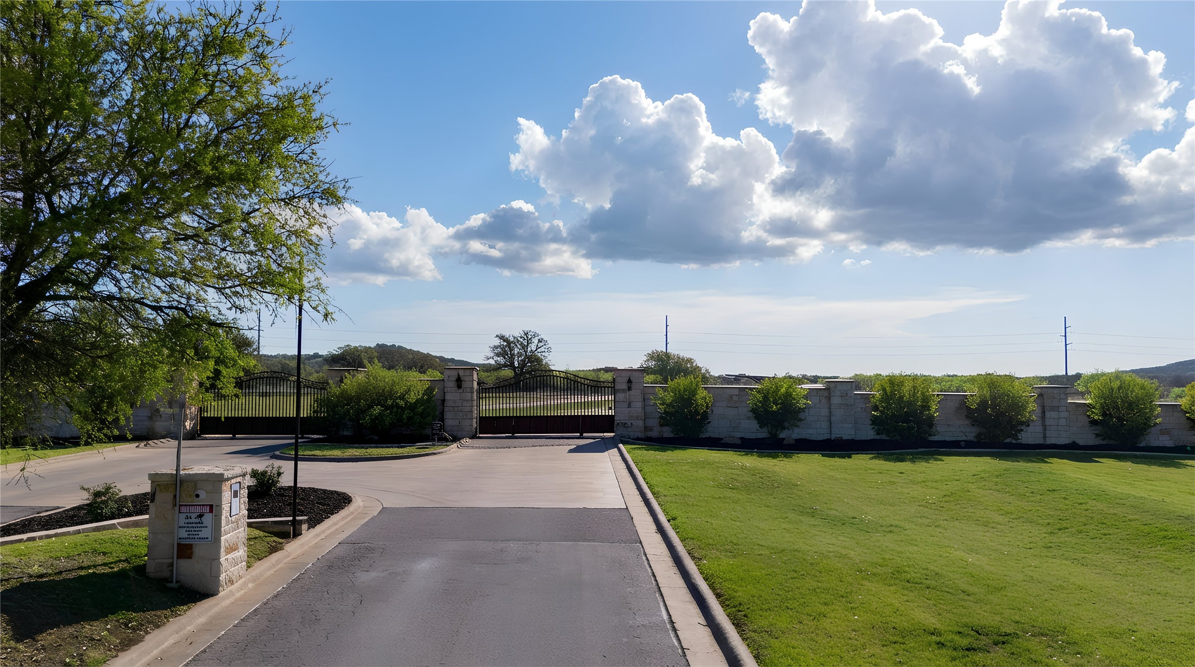 1620 Canyon Wren Loop Graford TX 76449