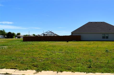 325 Preston Road Mabank TX 75147