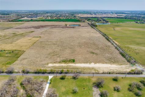 802 Riddels Sherman TX 75092