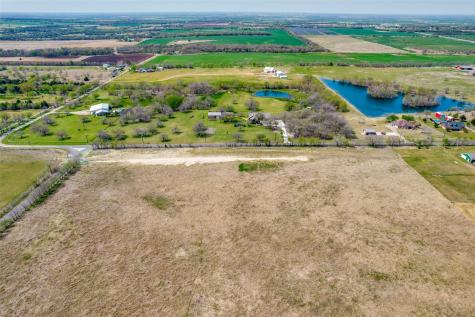 802 Riddels Sherman TX 75092