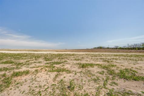 802 Riddels Sherman TX 75092