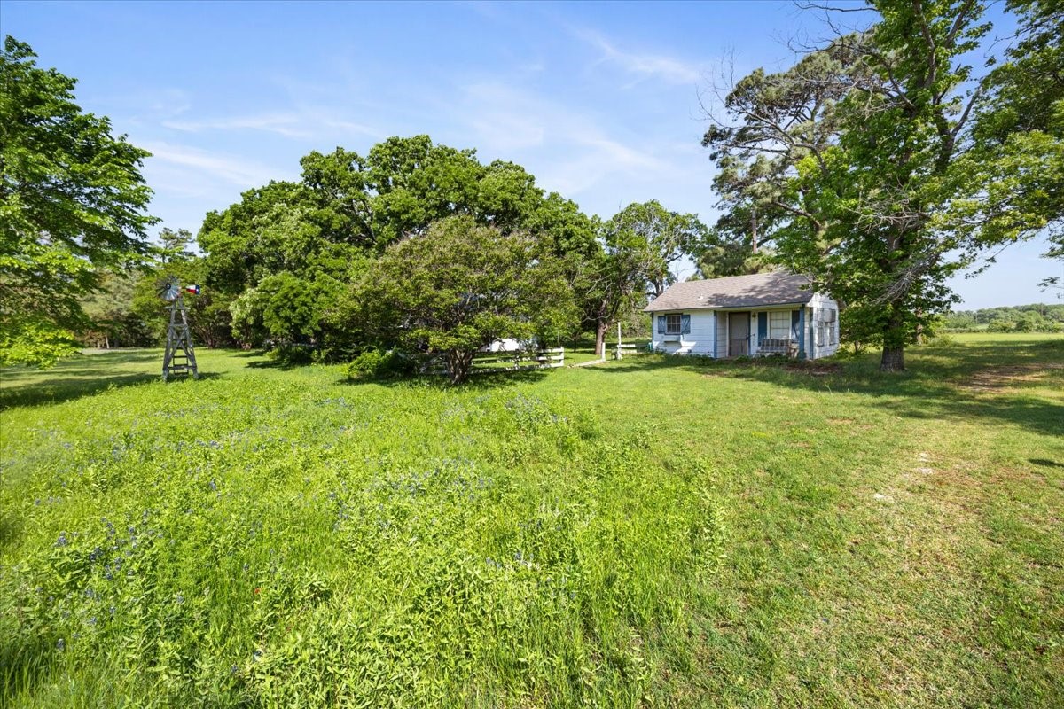 800 Fox Hollow Lane Oak Point TX 75068
