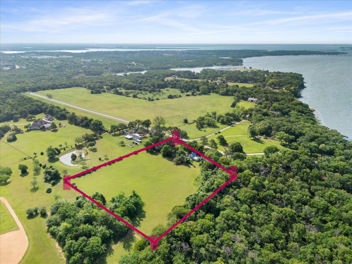 800 Fox Hollow Lane Oak Point TX 75068