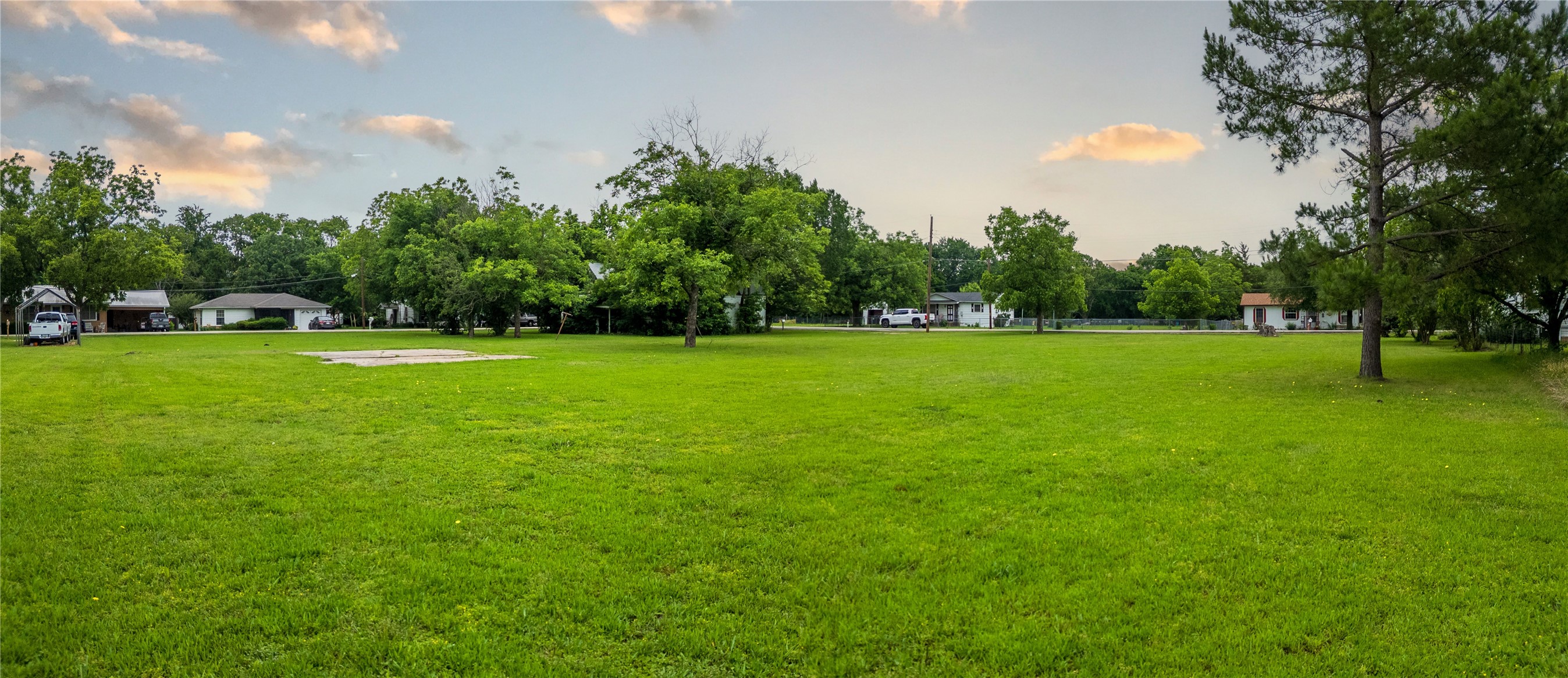 606 Main Street Greenville TX 75401