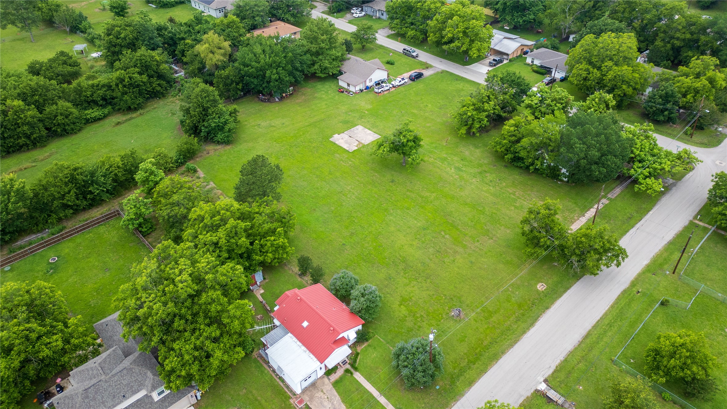 606 Main Street Greenville TX 75401