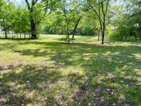 701 N Neal Street Commerce TX 75428