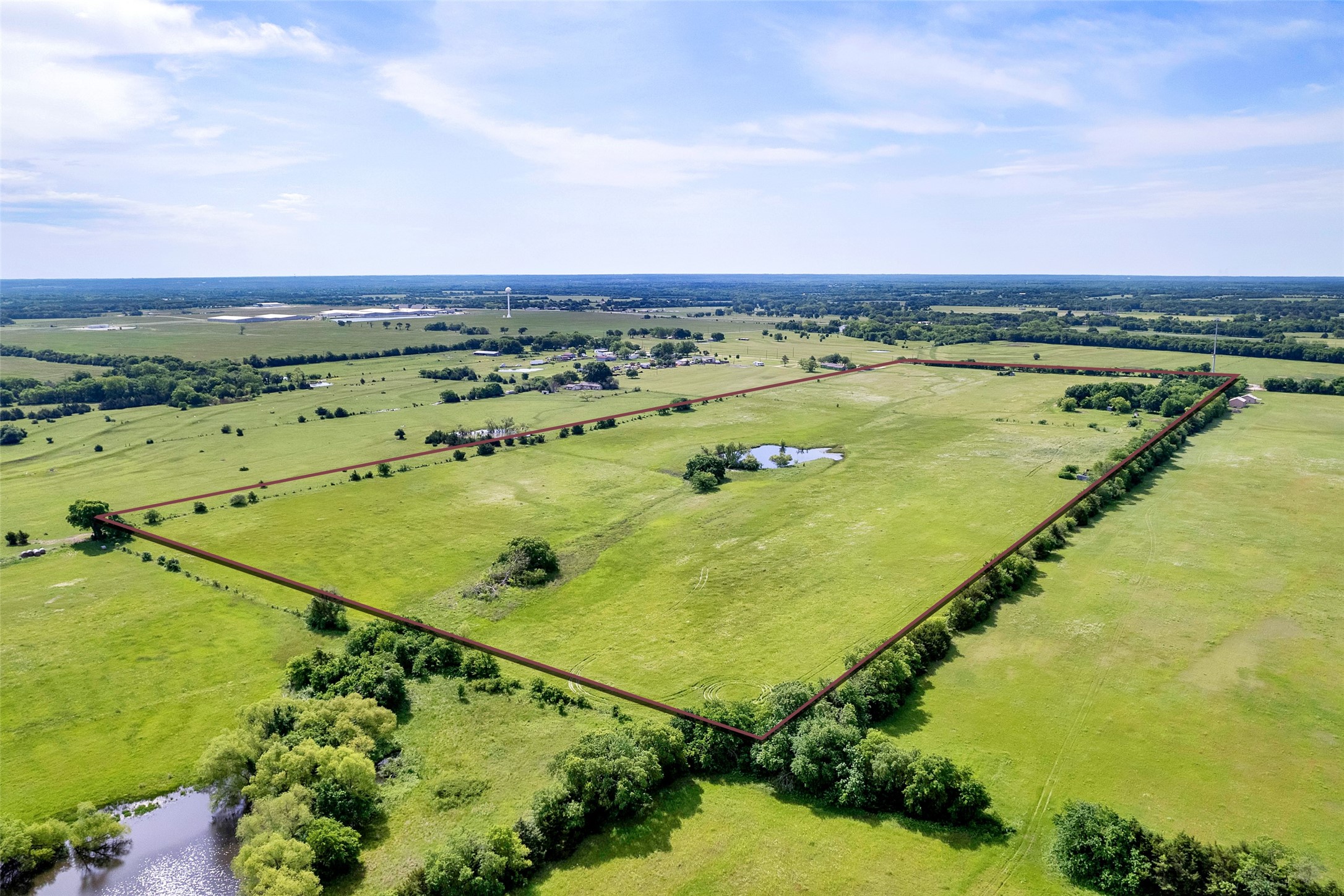 1132 County Road 1525 Ector TX 75439