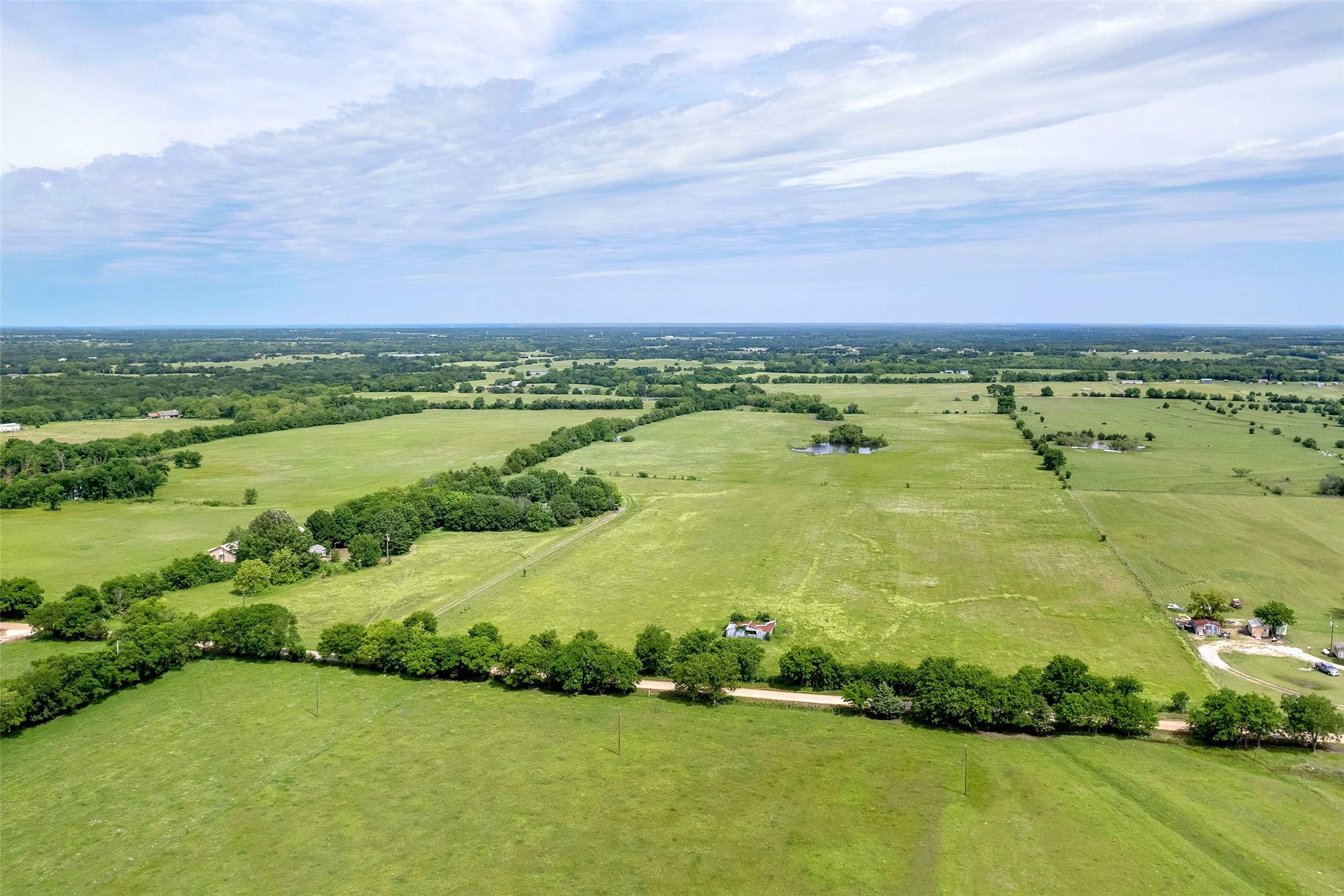 1132 County Road 1525 Ector TX 75439