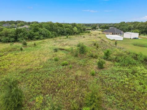 1061 Black Champ Road Waxahachie TX 75167