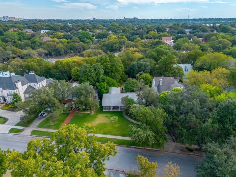 2415 Rogers Avenue Fort Worth TX 76109
