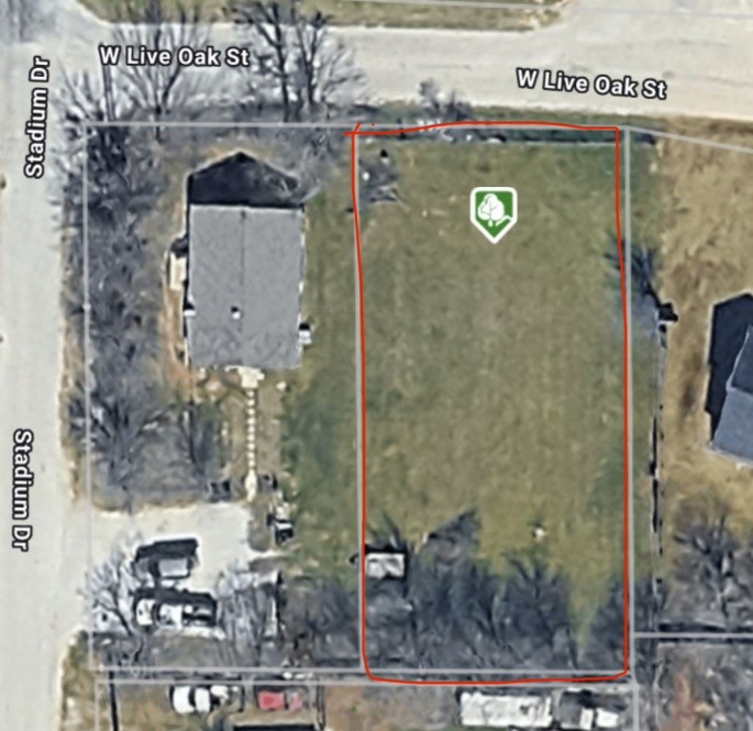 709 W Live Oak Alvord TX 76225