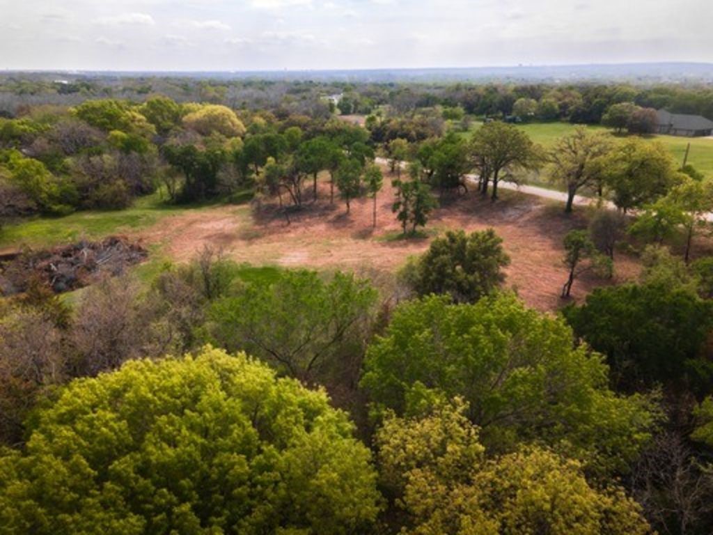 300 Taylor Oaks Drive Waco TX 76705