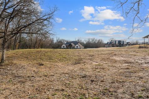 2020 Shady Creek Crossing Azle TX 76020