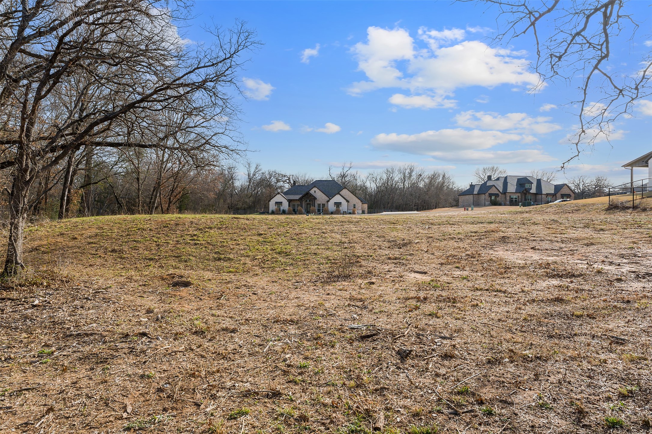 2020 Shady Creek Crossing Azle TX 76020