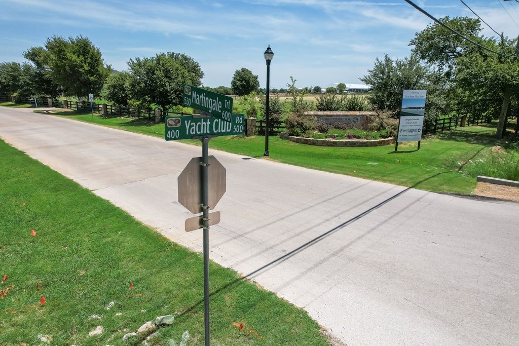 521 Martingale Trail Oak Point TX 75068