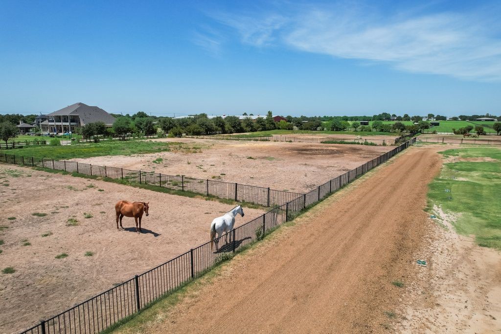 521 Martingale Trail Oak Point TX 75068