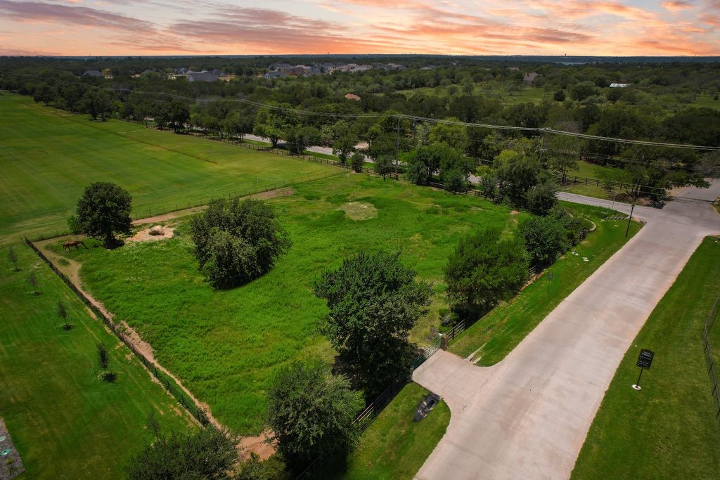 521 Martingale Trail Oak Point TX 75068