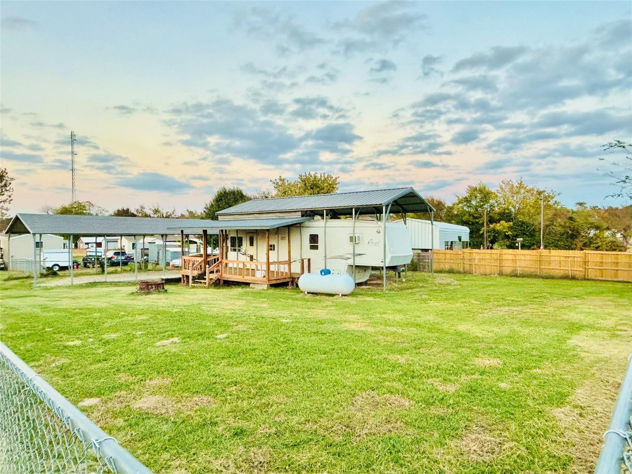 160 Rising Star Quitman TX 75783