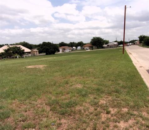 1908 W Brown Street San Saba TX 76877
