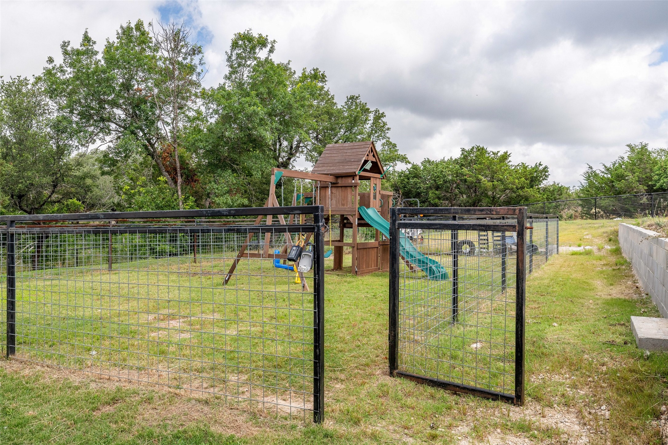 4092 Overlook Way Weatherford TX 76085