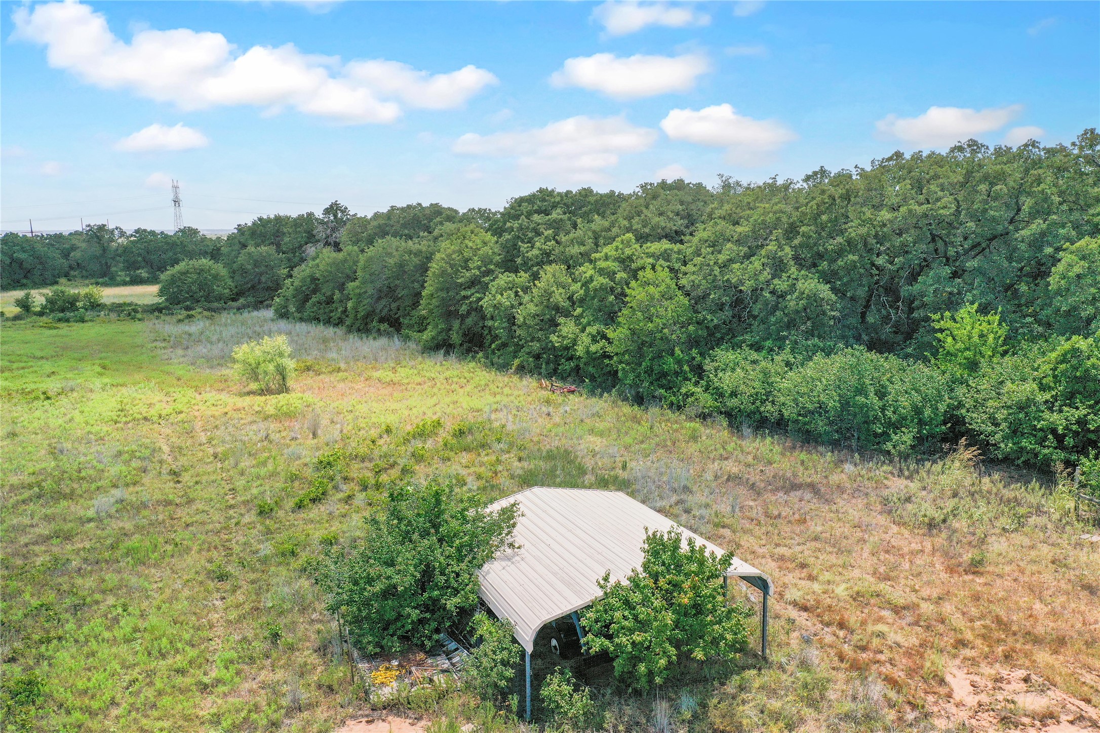 8818 S 281 Highway Perrin TX 76486