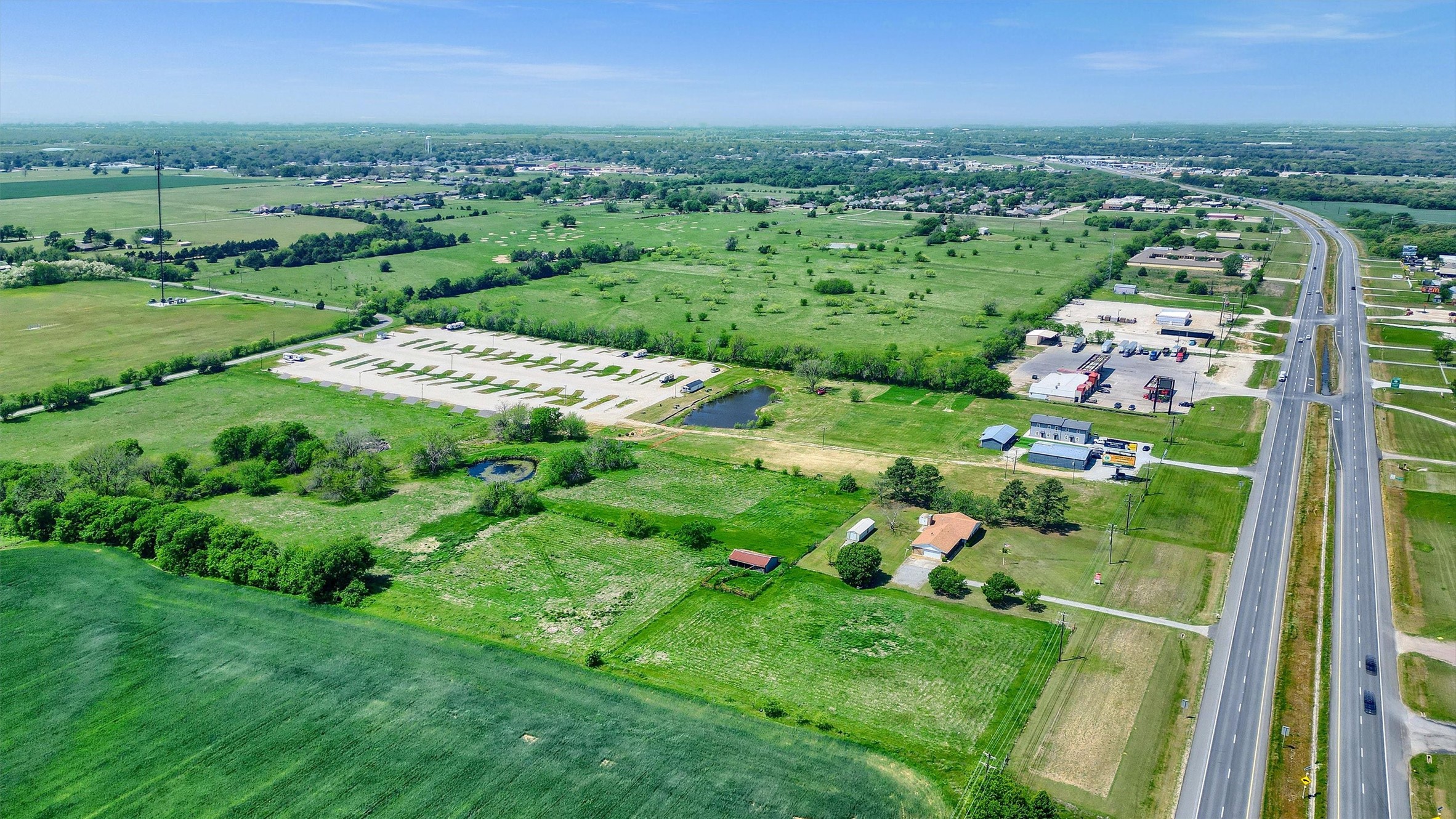 53 Ac Us-82 Whitesboro TX 76273