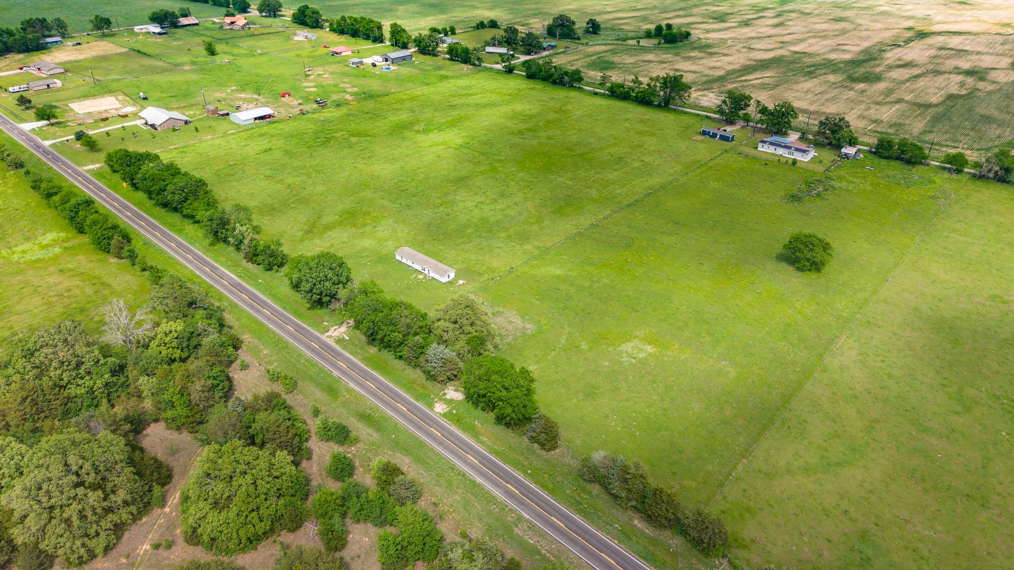 7033 Farm To Market 2653 S Cumby TX 75433