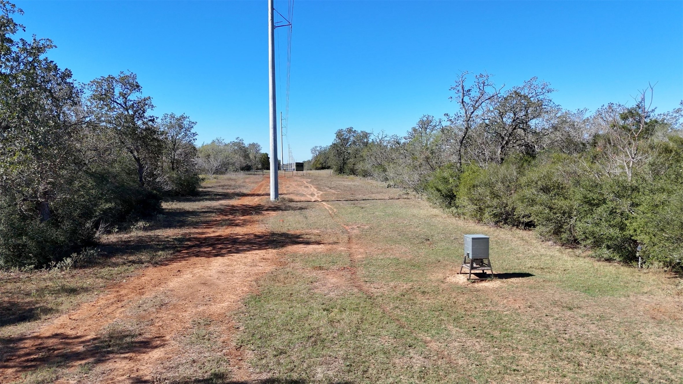 7180 County Road 283 Gonzales TX 78632