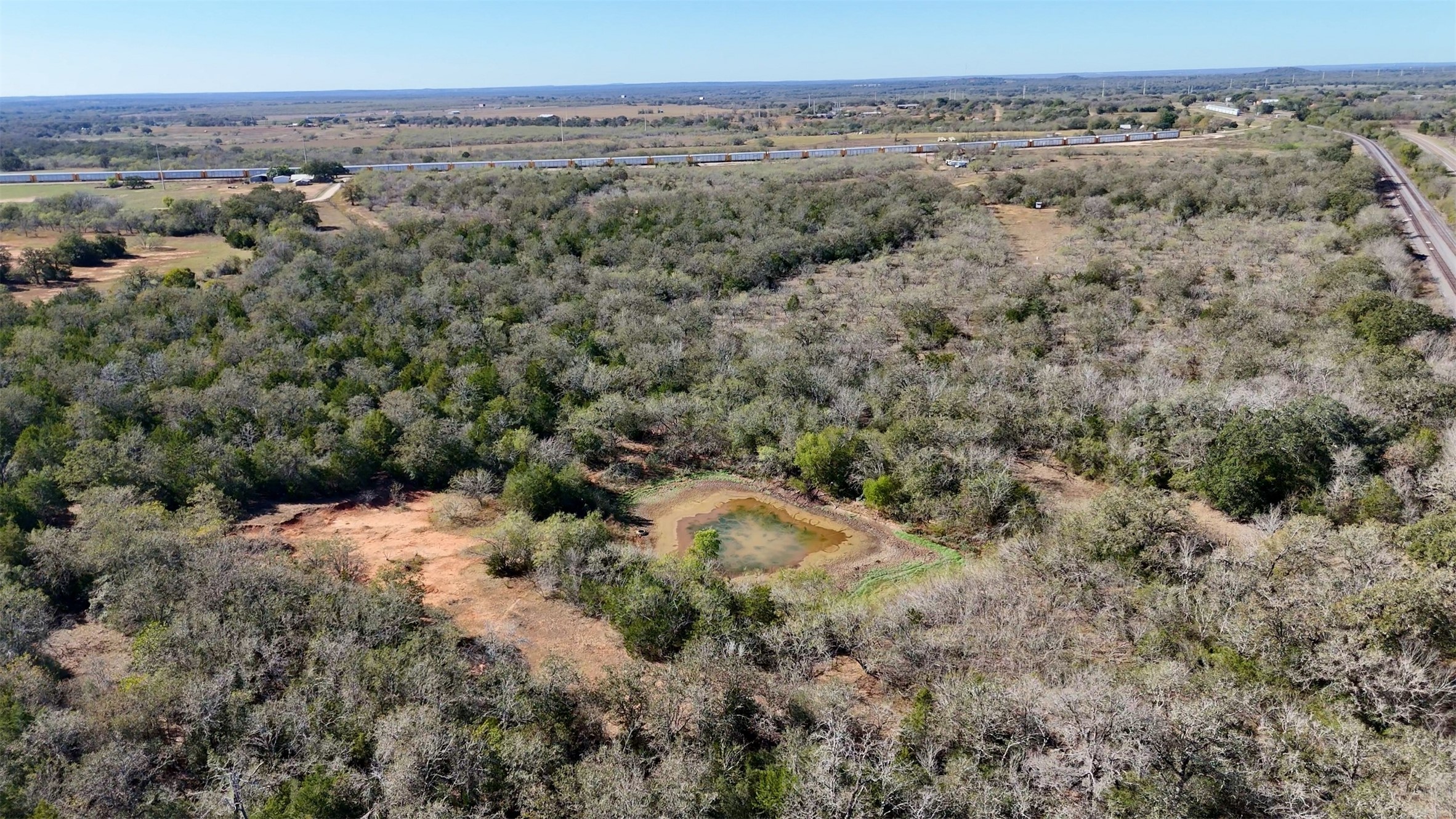 7180 County Road 283 Gonzales TX 78632
