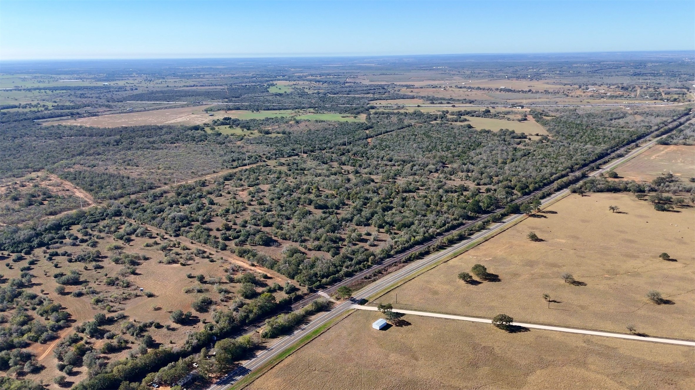 7180 County Road 283 Gonzales TX 78632