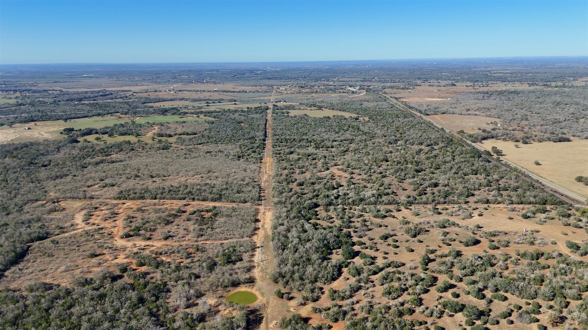 7180 County Road 283 Gonzales TX 78632