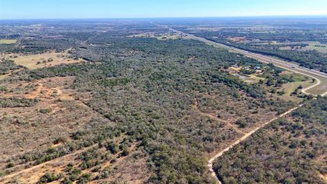 7180 County Road 283 Gonzales TX 78632